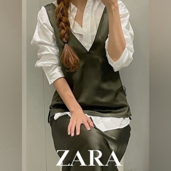NWOT ZARA SATIN CAMISOLE TOP V NECK OLIVE GREEN XS - Picture 2 of 8